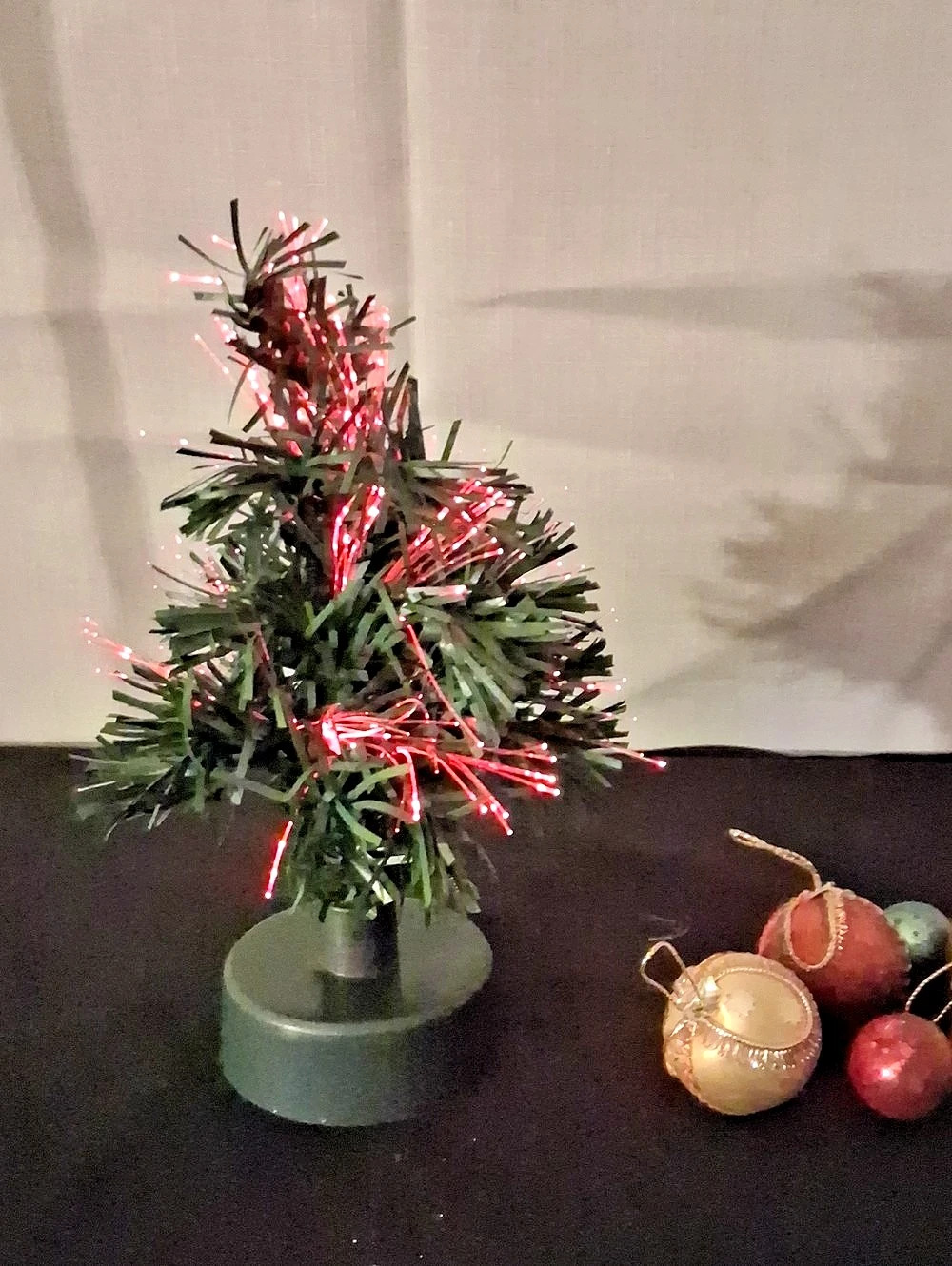 Illuminated Holiday Tabletop Tree